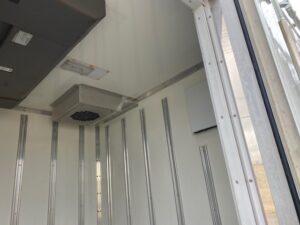 1.5トン冷凍車　no.957　宜野湾店のサムネイル9